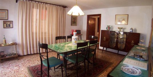 Casa semi indipendente, GALLICANO (LU)