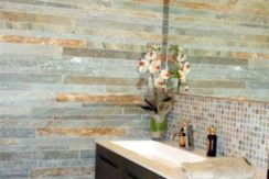 Bathroom details - Particolari del bagno