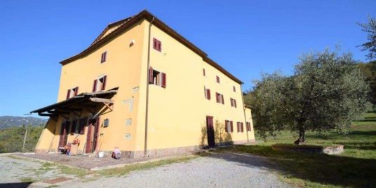 Rustico casale, SERRAVALLE PISTOIESE (PT)