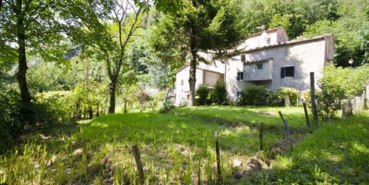 Casa semi indipendente, BAGNI DI LUCCA (LU)